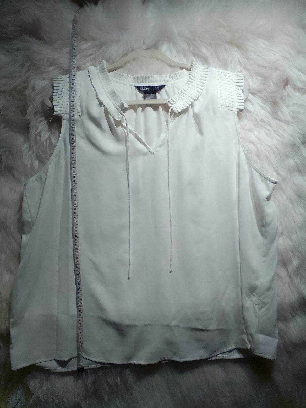 Ann Taylor White Sleeveless Draped Top - Picture 8 of 11